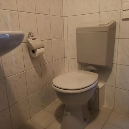 בית הארחה Monteurzimmer - וואלדברון