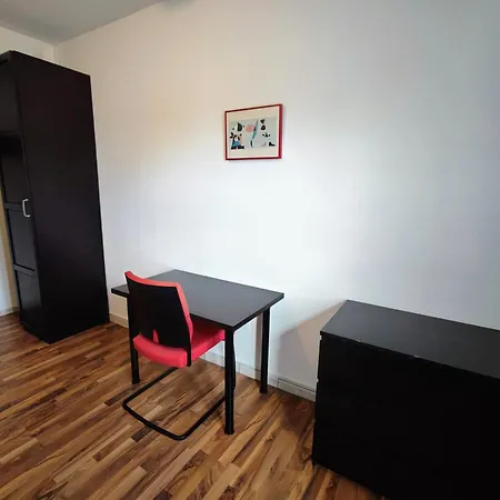 בית הארחה Monteurzimmer - *