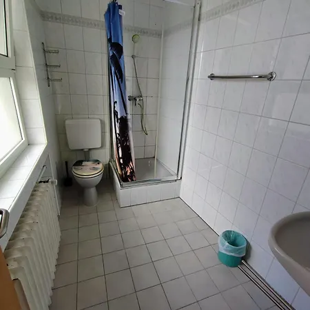 Monteurzimmer - בית הארחה