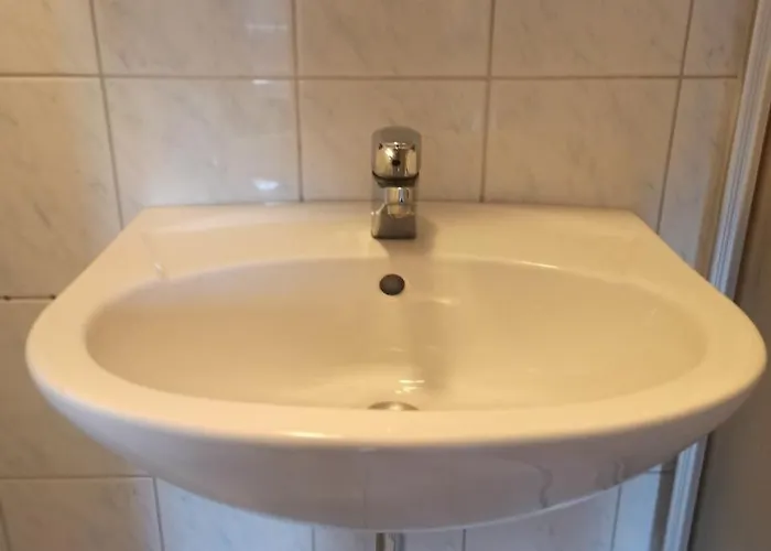 Monteurzimmer - בית הארחה