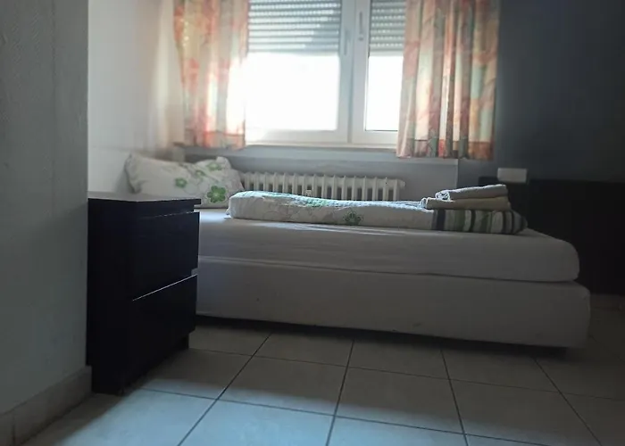 Maison d'hôtes Monteurzimmer - *