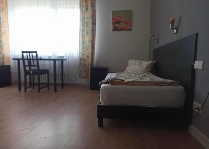 בית הארחה Monteurzimmer -