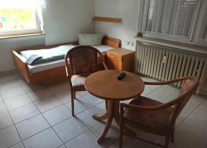 בית הארחה Monteurzimmer - *